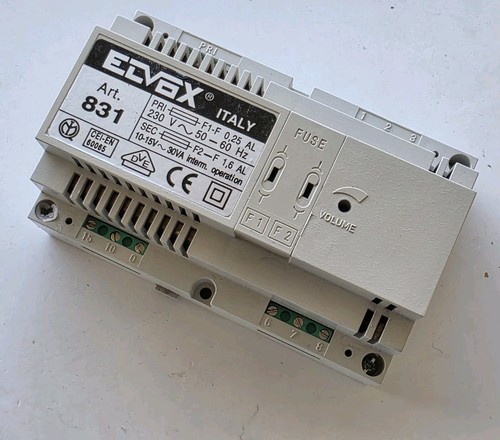 Elvox 831 alimentatore