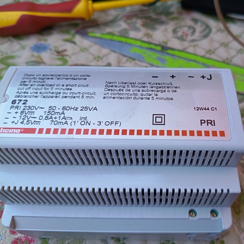 Alimentatore per impianti - alimentatore,